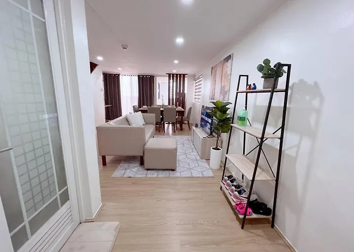 Apartment 2br Spacious Loft In Qc, Short Walk To M Place Manila