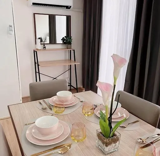 Apartment 2br Spacious Loft In Qc, Short Walk To M Place Manila